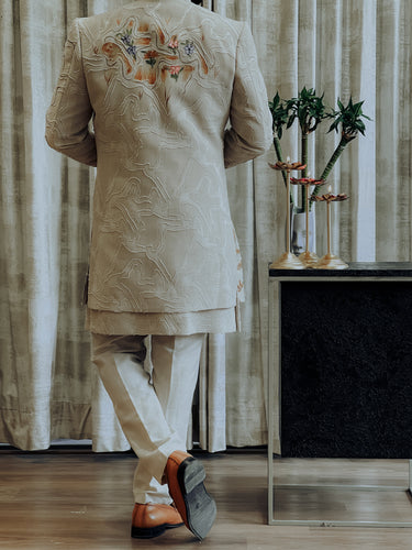 MODERN OPEN INDO WITH TEXTURED HAND PAINTED DESIGN