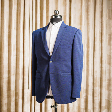 STRUCTURED BLAZER