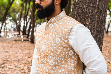 Classic full Front Embroidered Bandi