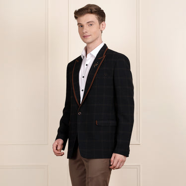 Fine crafted premium navy blue blazer for men