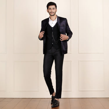 Own the Evening in This Midnight Blue 3-Piece Tuxedo