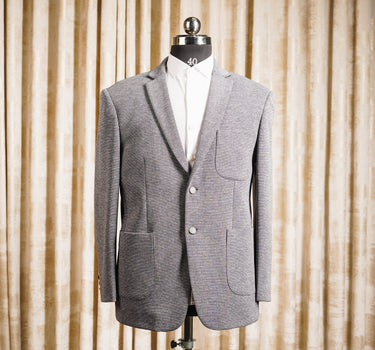 STRUCTURED BLAZER