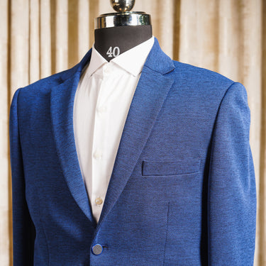 STRUCTURED BLAZER
