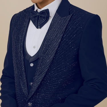 COSMO EMBROIDERY TUX