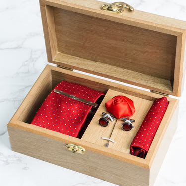 Red tie with white polka dots tie box set